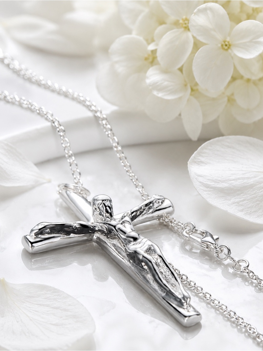 Sterling Silver Crucifix Pendant Necklace - Polished Silver